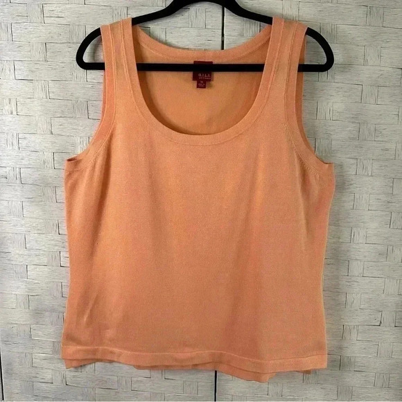 G.I.L.I. Knit Cotton blend tank tops in excellent condition color peach - Picture 1 of 5